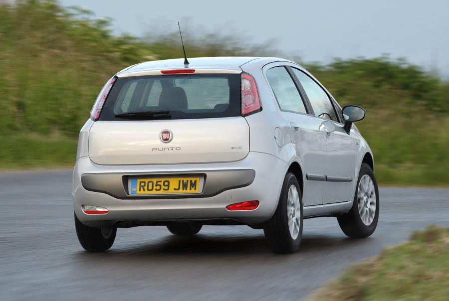  Fiat Punto Evo 2010 года  (фото 26 из 70)